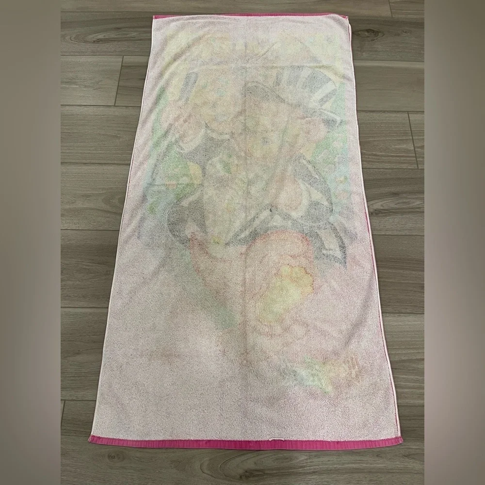 VINTAGE LISA FRANK HOLLYWOOD BEAR BEACH TOWEL